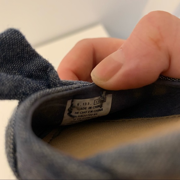 Old Navy Toddler Denim Ankle Buckle Pointed Toe Dress Shoes - Picture 2 of 5